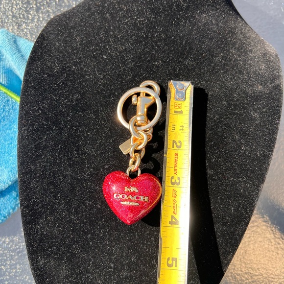 Coach Heart Bag Charm Key Ring Pink Glitter Resin And Metal Dog Leash Clip - Picture 9 of 10
